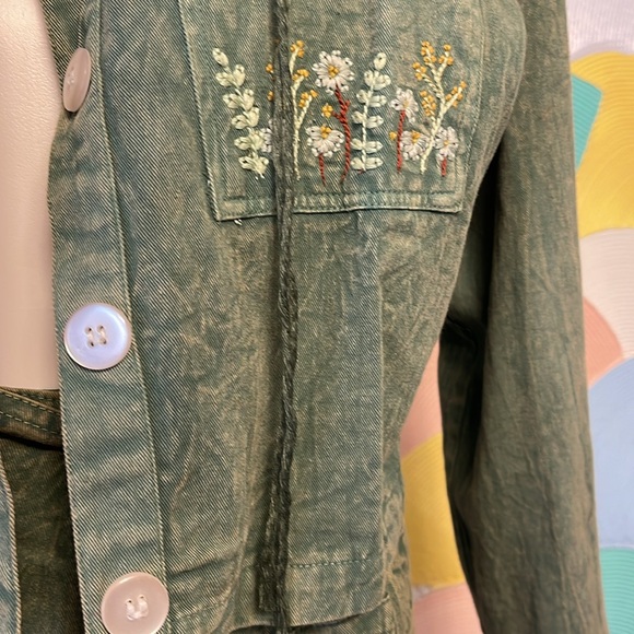 Earthbound large 2 piece 100 cotton green hoodie skirt w/ embroidered flowers - Picture 6 of 10